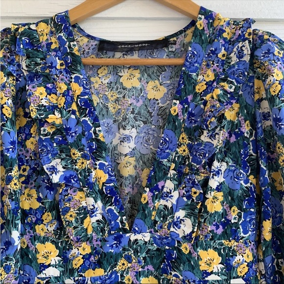 Code x Mode Maxi Blue Floral Dress size XS Puff Sleeves Elastic Waist V-neck - Picture 4 of 12